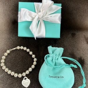 In time for Valentine’s Day!  Authentic Tiffany & Co. Heart Tag
Bracelet
